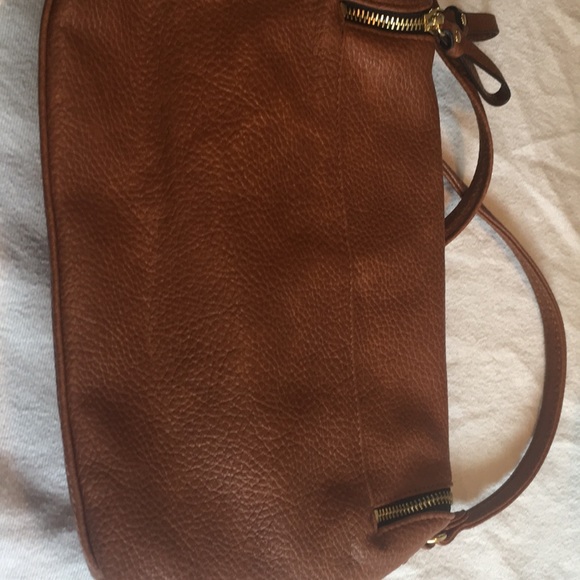 Shoulder Bag by H&M.  New like condition - Picture 8 of 9